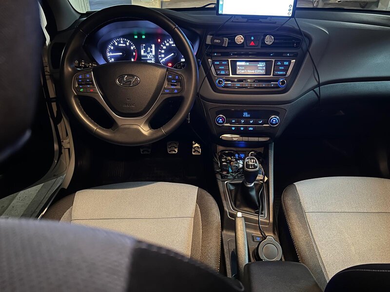 Hyundai i20